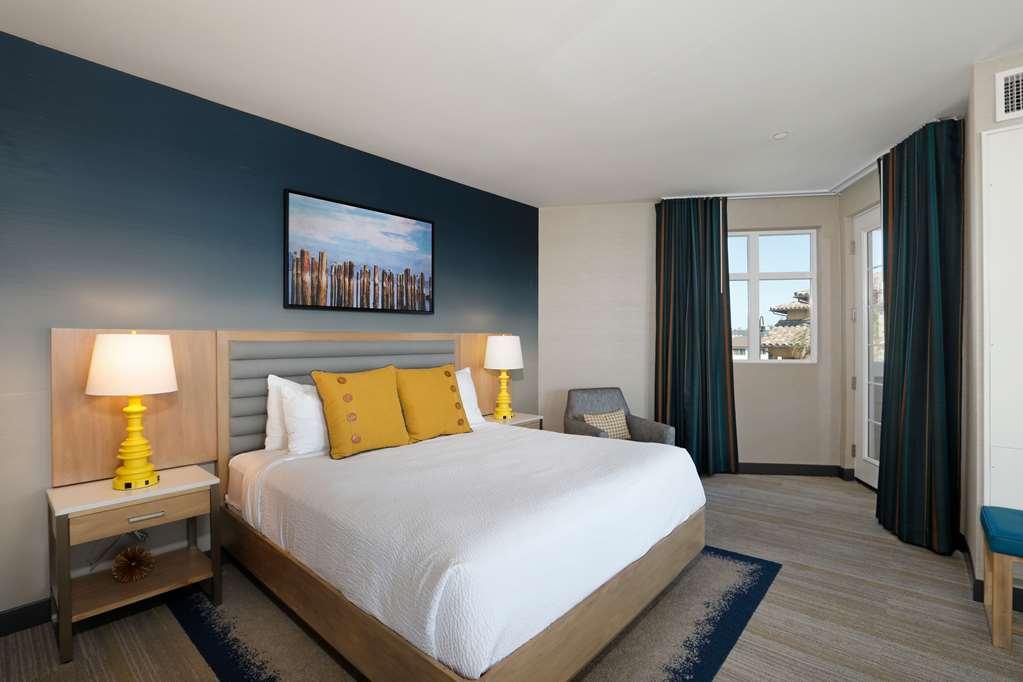 Inn At The Pier Pismo Beach, Curio Collection By Hilton חדר תמונה