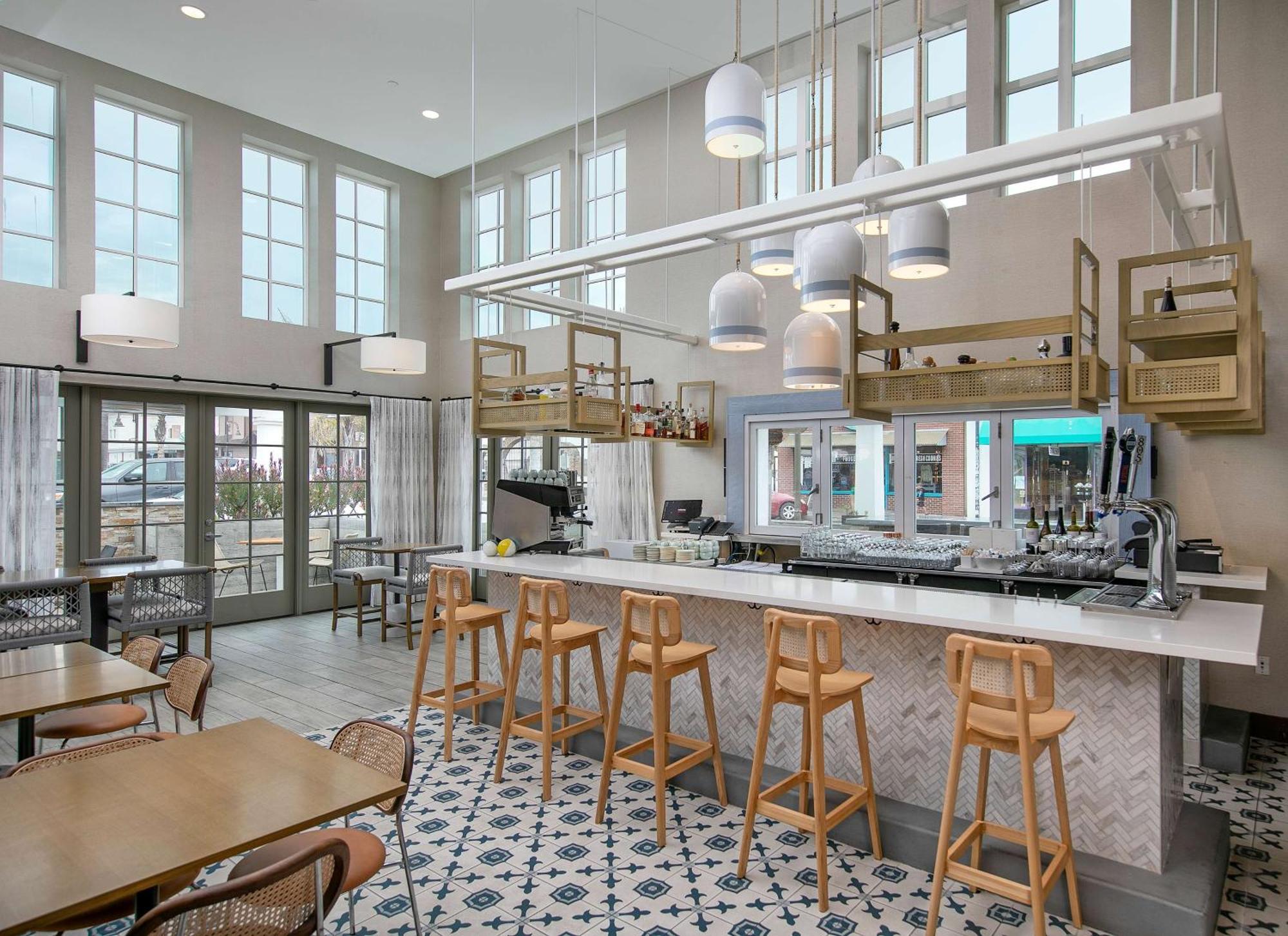 Inn At The Pier Pismo Beach, Curio Collection By Hilton מראה חיצוני תמונה