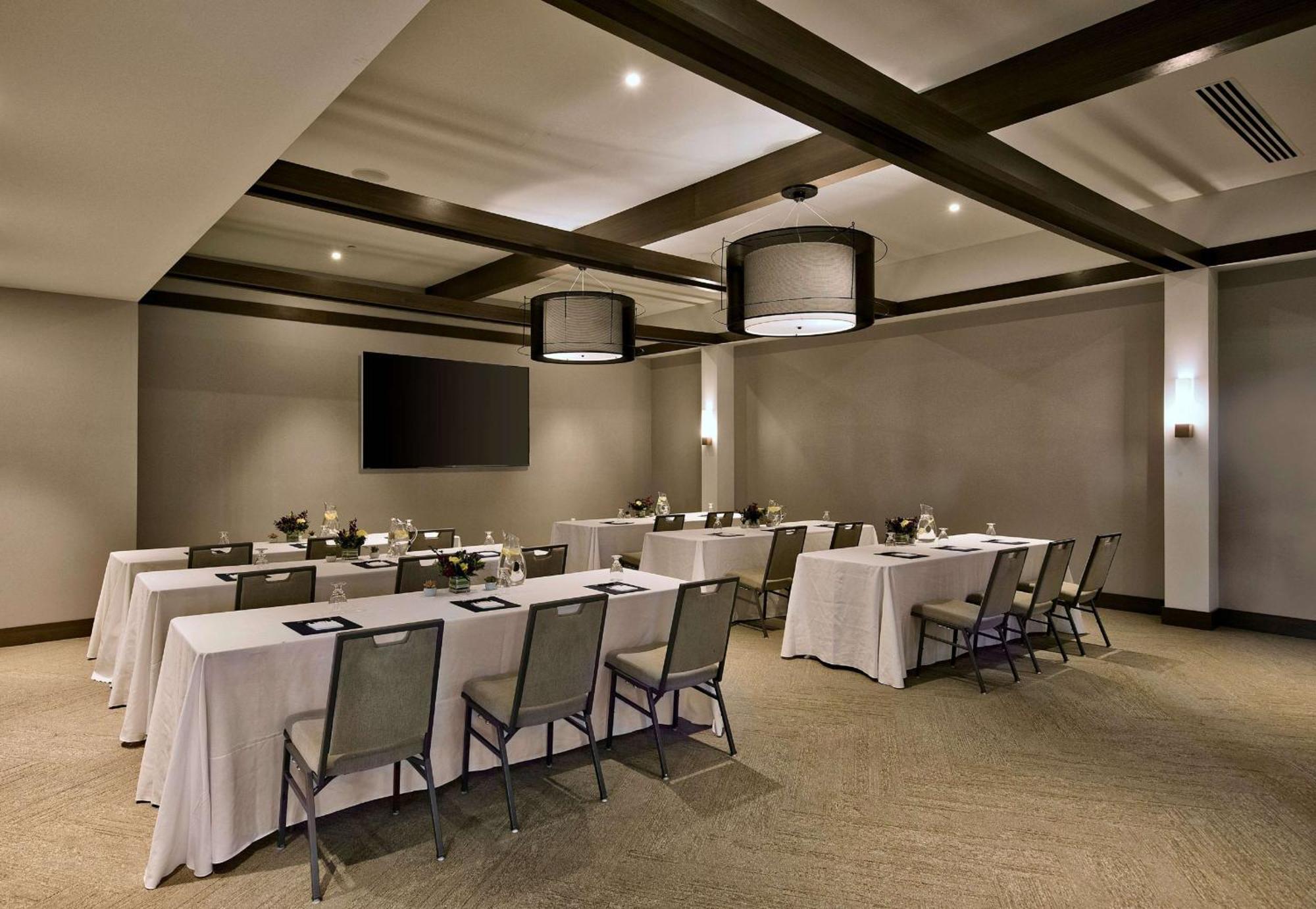Inn At The Pier Pismo Beach, Curio Collection By Hilton מראה חיצוני תמונה